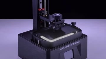 آشنایی با عوامل موثر بر چسبندگی قطعات به صفحه ساخت در چاپ سه بعدی رزینی